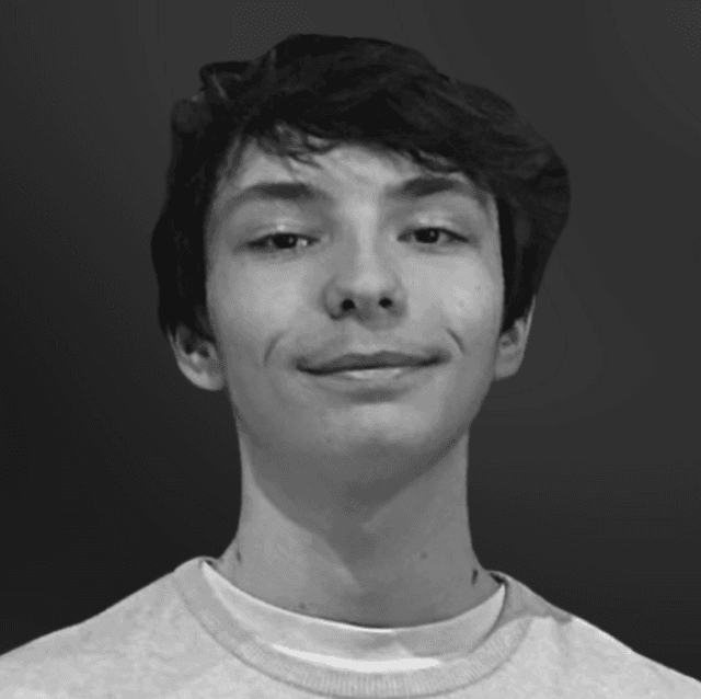 Portrait of Ewann